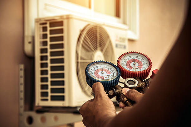 Professional Hvac Repair technician working in Montvale, NJ